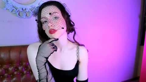 Ask me  online show from May 13, 10:52 pm