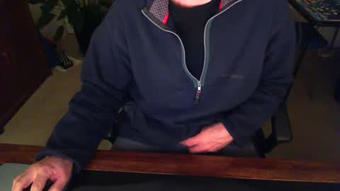 Snapshot of batebro13 chatting on January 3, 1:02 pm BateBro13 online show from January 3, 1:02 pm