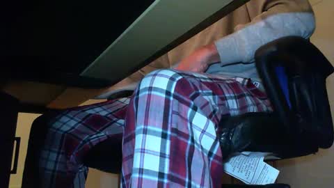 Snapshot of batebro13 chatting on September 29, 11:09 am BateBro13 online show from September 29, 11:09 am