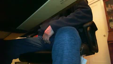 BateBro13 online show from April 6, 1:12 pm