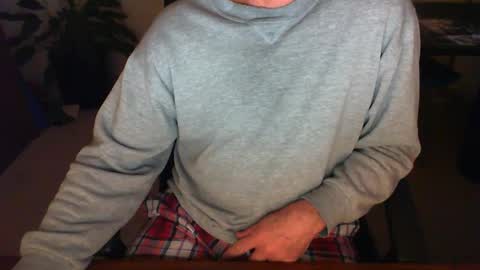 Snapshot of batebro13 chatting on December 5, 3:44 pm BateBro13 online show from December 5, 3:44 pm