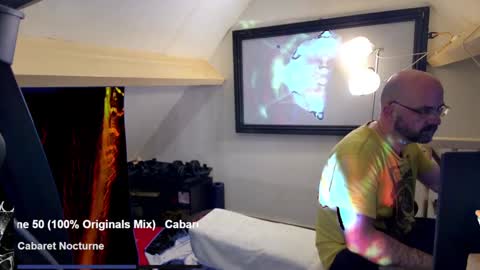 bazzz_8 online show from January 24, 5:21 pm