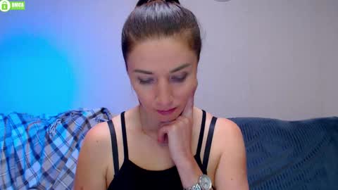 bb__bonami_ online show from September 25, 4:58 pm