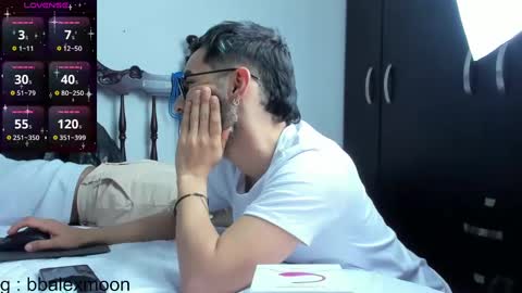 alex independent model   ig bbalexmoon online show from March 2, 6:19 pm