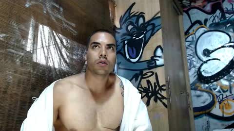 Justin online show from February 15, 4:39 pm