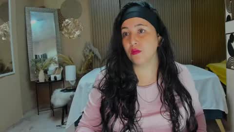 bbwluxurymuse online show from June 8, 11:33 am