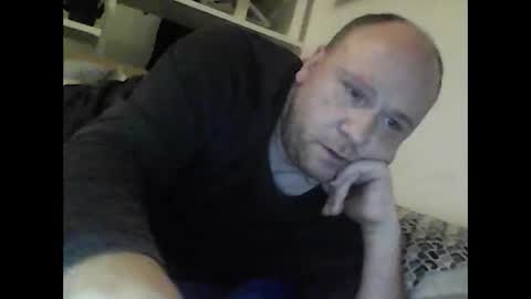 BCN82Red online show from December 15, 4:36 pm