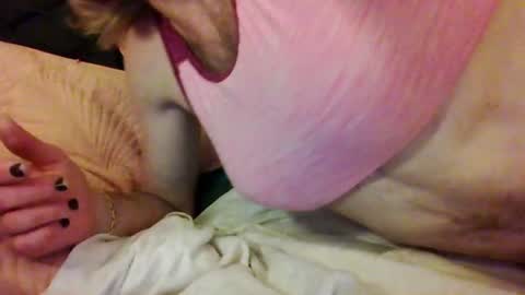 be_kikis_fantasy online show from June 9, 6:02 am