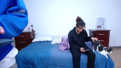 Sara  Juan online show from October 30, 2:12 am