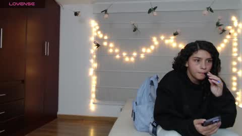 Sara  Juan online show from June 14, 2:35 am