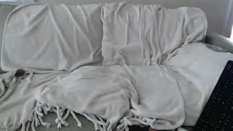 BeachyMILF online show from February 2, 7:43 pm