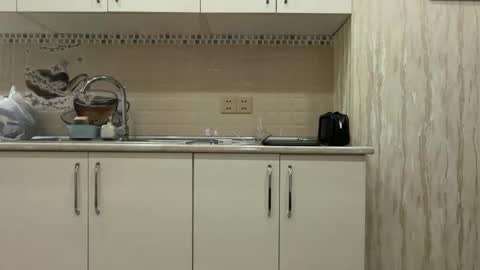 bearaze online show from April 19, 1:50 am