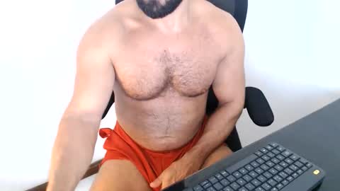 Beard Guy online show from November 22, 2:26 pm