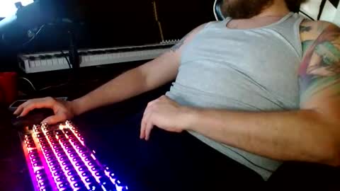 Beard Belly and Tattoos online show from January 11, 2:17 am