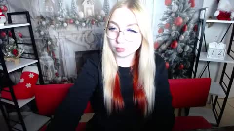 BeatriceFlyy online show from January 12, 12:45 pm