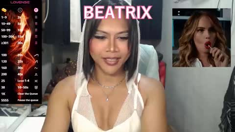 beatrix022 online show from May 8, 7:19 pm