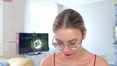 Kate online show from February 28, 9:04 am