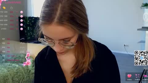 Kate online show from March 9, 9:13 am