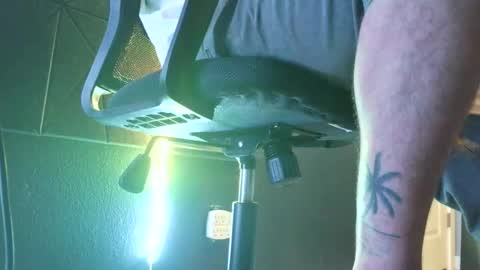 beaudawg23695196 online show from June 5, 10:31 am