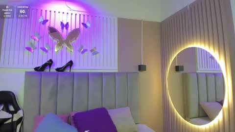 Chantall online show from April 16, 3:06 am