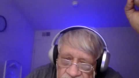 beautytomyeyes online show from October 11, 2:16 am