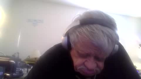 beautytomyeyes online show from February 27, 6:22 pm