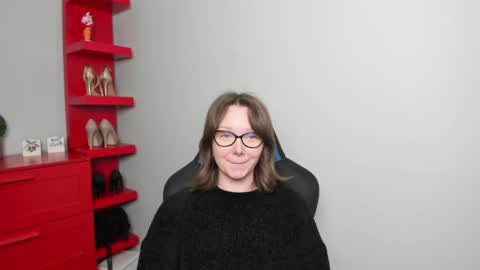 Zoe online show from April 15, 7:12 am