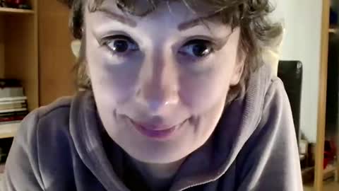 Raluca online show from October 31, 7:36 pm