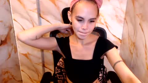 becca online show from August 3, 12:23 am