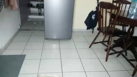 BECKY BOO  online show from April 2, 5:37 am