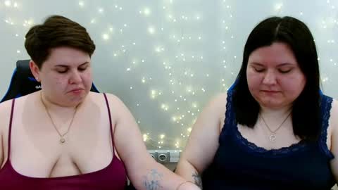BeckyAndEllen online show from May 27, 10:23 am