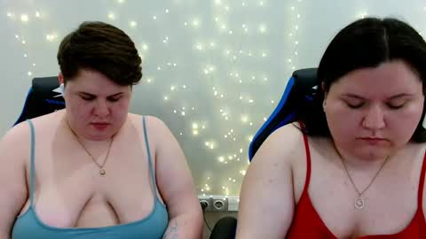 BeckyAndEllen online show from May 20, 6:47 pm