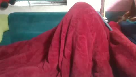 beebaby_xx online show from December 16, 2:08 am