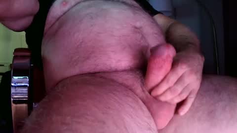 Snapshot of beefbubs chatting on December 2, 1:51 am BeefBubs online show from December 2, 1:51 am