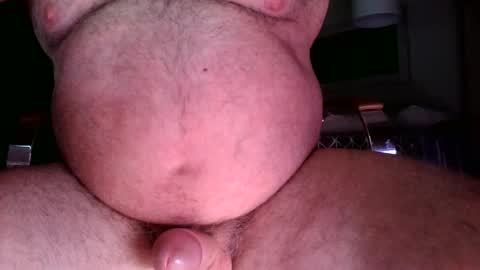 Snapshot of beefbubs chatting on December 12, 3:32 am BeefBubs online show from December 12, 3:32 am