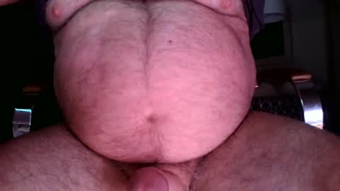 Snapshot of beefbubs chatting on December 24, 3:05 am BeefBubs online show from December 24, 3:05 am