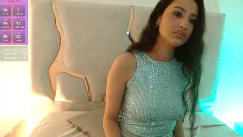 BELLA online show from September 30, 3:11 pm