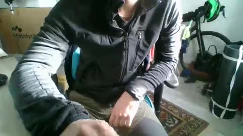 bel7ebite online show from December 6, 9:27 am