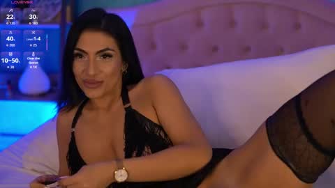 BellaJonnes online show from April 3, 8:16 pm