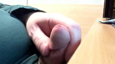 Snapshot of belgianfatcock chatting on February 25, 6:33 pm belgianfatcock online show from February 25, 6:33 pm