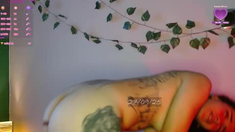 Snapshot of bell_art chatting on September 27, 5:11 pm online show from September 27, 5:11 pm