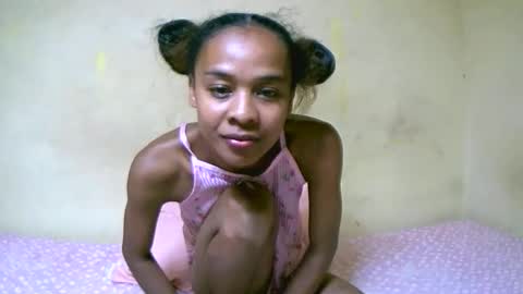 bella193999 online show from January 15, 6:50 pm