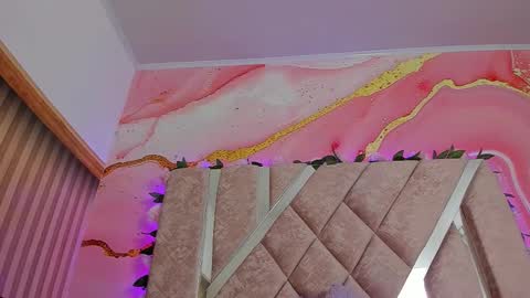 Melanie  online show from February 12, 10:52 am