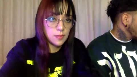 bella_and_koko online show from March 22, 11:09 pm