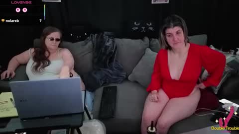 Bella James online show from December 21, 5:52 pm