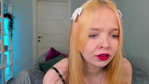 bella online show from February 9, 3:01 pm