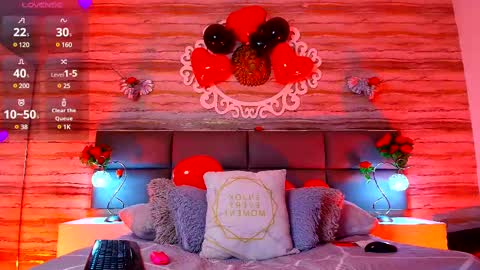     online show from February 14, 9:53 pm