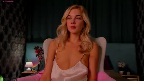 Bella online show from October 7, 12:28 am