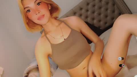 Bella online show from January 31, 2:48 am