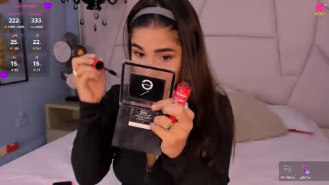 Bella Becca  online show from November 21, 7:01 pm